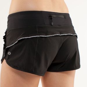 Lululemon Run Speed Shorts Ruffle 6 Black